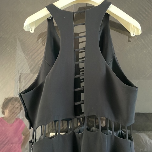 Cachè Cut Out Open back dress - Picture 2 of 6